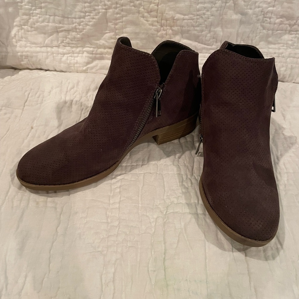 Universal Thread Dark Brown Ankle Booties